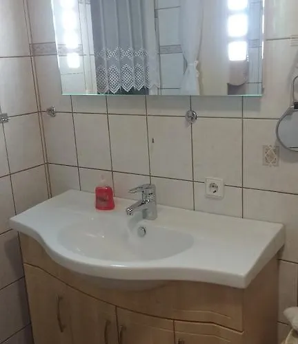 Antjes פלונהיים